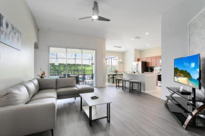 Last Minute Disney Getaway! Private Pool, Hot Tub & Games Room. Book Now! #56803
